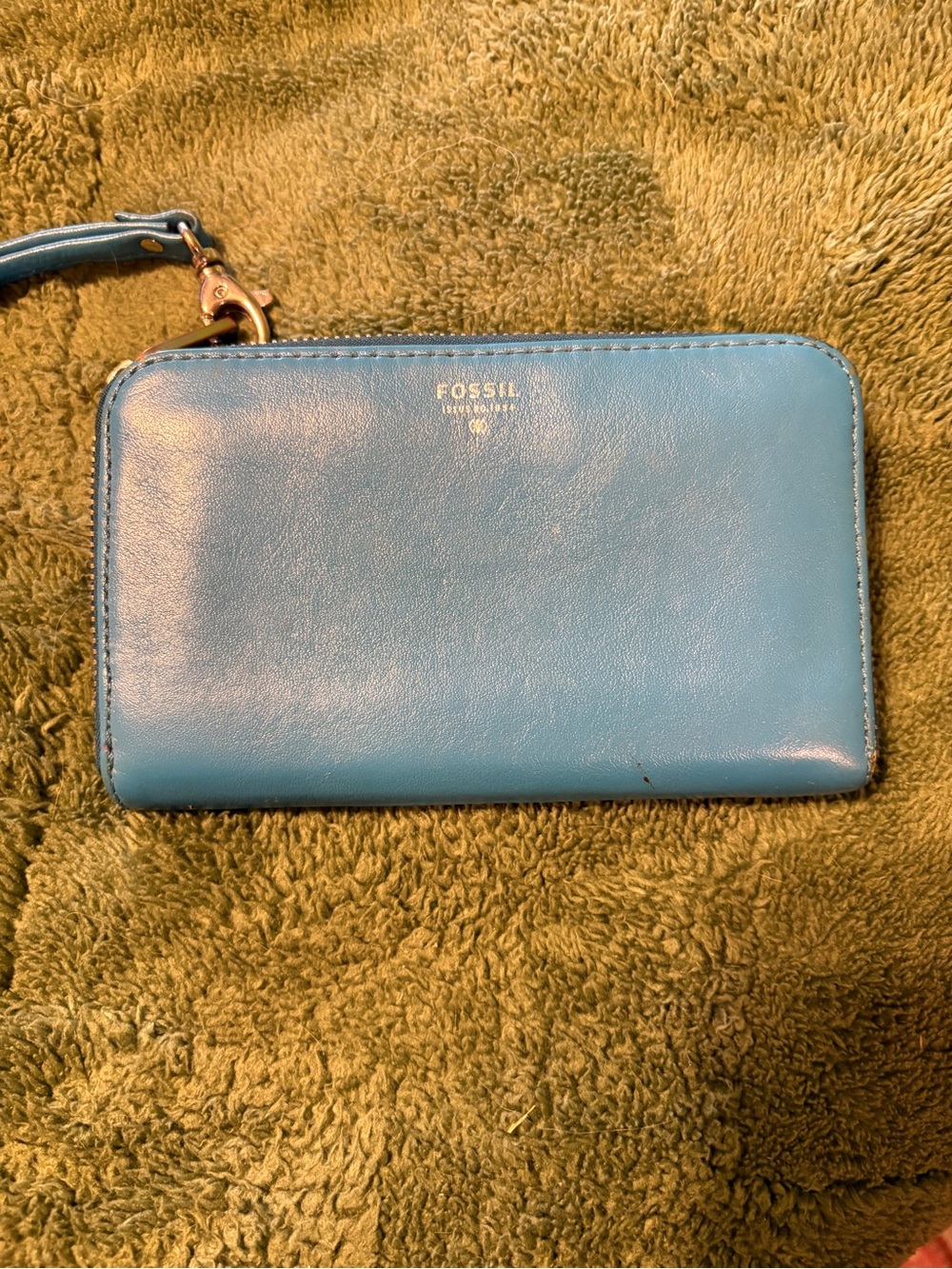 Fossil Teal Blue Leather Zip Wristlet